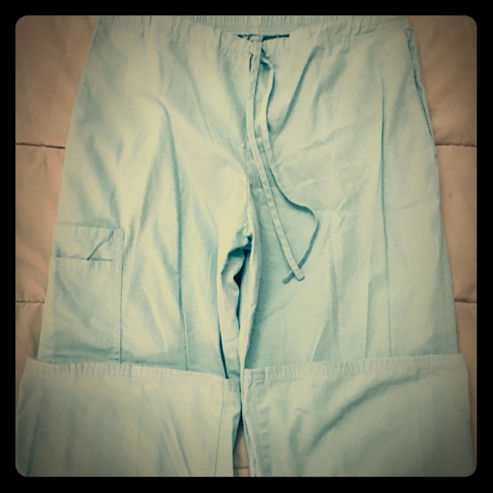 Light Teal Scrubs!